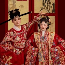 -第一夫人婚纱摄影(南京店)