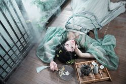 -九月鹰飞汉服摄影工作室