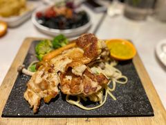 蜂蜜芥末籽酱鸡扒配面-打趸BTC·Breaktime cafe(北京路店)