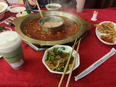 -山城年华老火锅(玉林店)