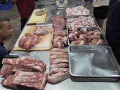 -标记美食新鲜猪杂(兴南大道店)