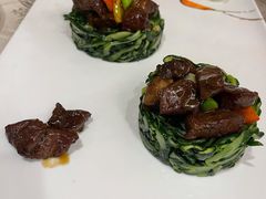 脆瓜炒雪花牛肉粒-香云轩·顺德菜(香云纱园林酒店店)