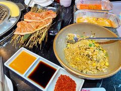 -鹤江桥·红油牛肉粉(SKP店)