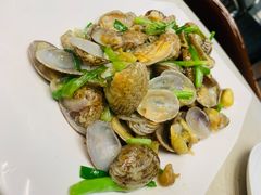 葱姜炒花蛤-肥仔文澳门猪骨煲(南京西路店)