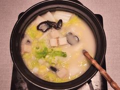 鱼汤煮季节时蔬-逸道(益丰·外滩源店)