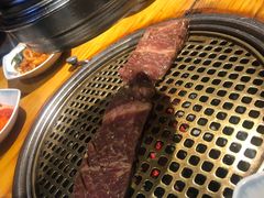 -唯成•韩国炭火烤肉 유성고기