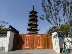 -龙华寺