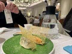 -品海楼·大连海胆锅贴馆(东港店)