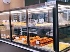 面包甜点陈列柜-奈雪的茶(时代天街店)
