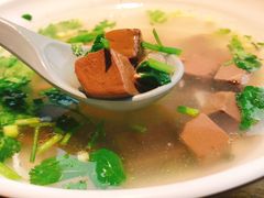 -馋三尺蟹粉小笼(人民广场店)