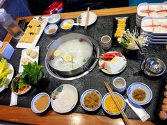 -江小渔鲜鱼火锅(辽沈二街店)