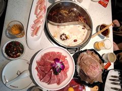 -三人行骨头王火锅(长寿店)