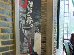 -东口码头·烧鸽子·鱼头泡饼·地方菜(金鹰悦城店)