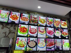 -一口猪海鲜浑锅·东北家常菜