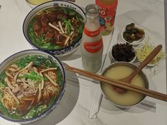 -镇南锅盖面馆(解放路店)