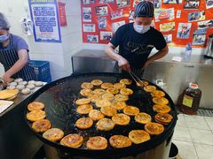 提篮桥老摊头葱油饼一号-CITY MART城市集市·里弄(北外滩来福士广场店)