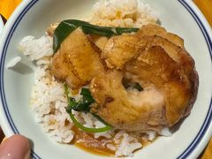 -九道菜有鸡鱼头(石鼓路店)