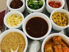-朝伟清真铜瓢牛肉馆(三十年老·店)