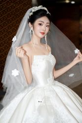 点击看大图 -艾拉·女王婚纱礼服馆