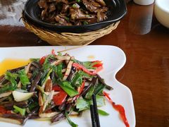 -自游人·美食一楼·地道徽菜(三十年名店)