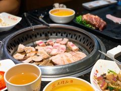 -木槿花韩式炭烤·熟成肉工坊(孙文东路店)