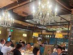 -领鲜活海鲜榴莲自助火锅(东门店)