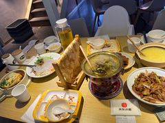 -关东小磨东北菜(上海长风大悦城店)