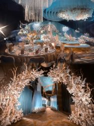 点击看大图 -广州中心皇冠假日酒店·宴会厅