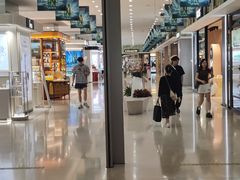 -上海第一八佰伴