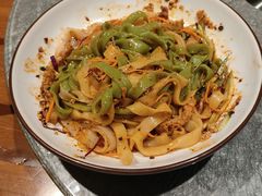 -天山集市(和家乐广场店)