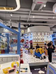 -米兜欢乐王国·儿童乐园(宝安益田假日天地店)