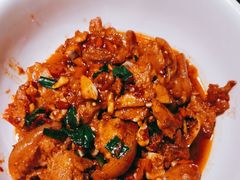 -老湖南民间菜·牛肉十八炒(花都店)