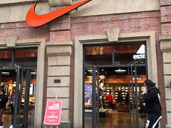 -NIKE武汉品牌体验店