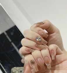 -1T·1M 日式美甲美睫