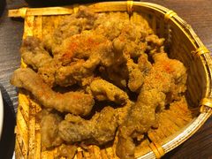 阿婆酥肉-爆炸头阿姨小四川正宗川味小吃(无任何分店)
