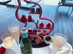 -瑰丽酒店·海吧·天际下午茶·现场DJ·天台酒吧