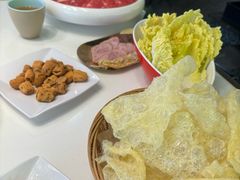 -洪氏嗨捞·猪肚鸡火锅(阳光天地店)