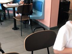 大堂-麦当劳(东方时代广场分店)