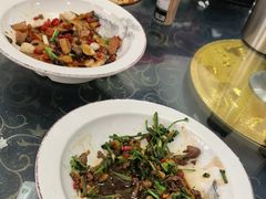 -湖南人家湘菜馆(镇江路店)