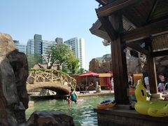 -裕龙汤泉