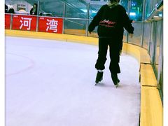 -正佳冰河湾真冰滑冰场