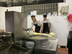 -吾穆勒蓬灰牛肉面·清真(北滨河中路店)