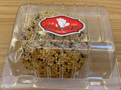 -白玉兰食品甜凤店(合生汇店)