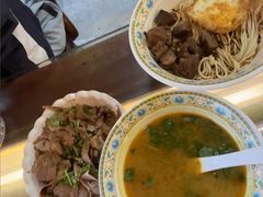 -金杨拉面王小吃面馆·牛三宝面·红烧牛肉粉