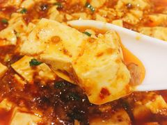 -兔行天下-鸿鹤鲜锅兔(中海国际店)