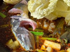 -忆乡情铁锅炖鱼饭店(延庆店)