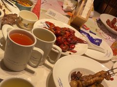 -四海一家自助餐(益田假日广场店)