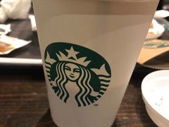 -星巴克臻选(南京金茂览秀城店)