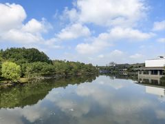-上海怡沁园度假酒店