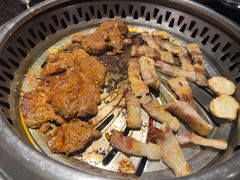 -木槿花韩式炭烤·熟成肉工坊(孙文东路店)
